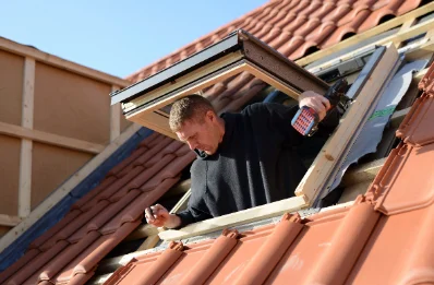 Pose de fenêtres de toit Velux à Neuchâtel-Urtière